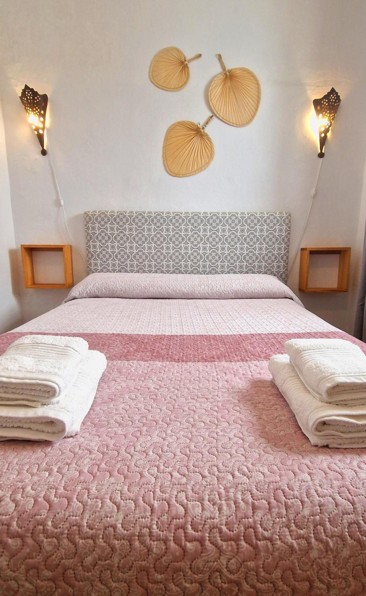 La Casa De Abuela Habitaciones Con Bano Compartido En El Casco Historico De Frigiliana "Solo Adultos" الغرفة الصورة