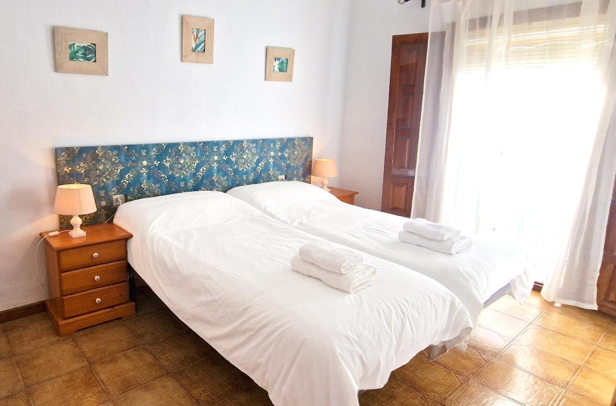 La Casa De Abuela Habitaciones Con Bano Compartido En El Casco Historico De Frigiliana "Solo Adultos" الغرفة الصورة